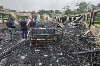 "L'enquête initiale suggère que l'incendie a été allumé de manière malveillante", a indiqué le chef de la police lors d'un briefing télévisé.
